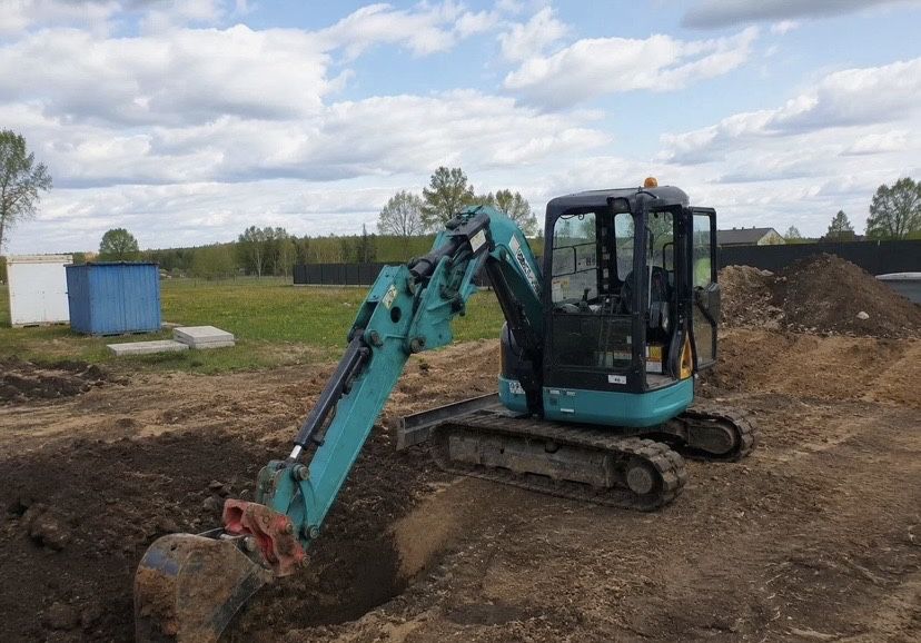 Услуги миниэкскаватора