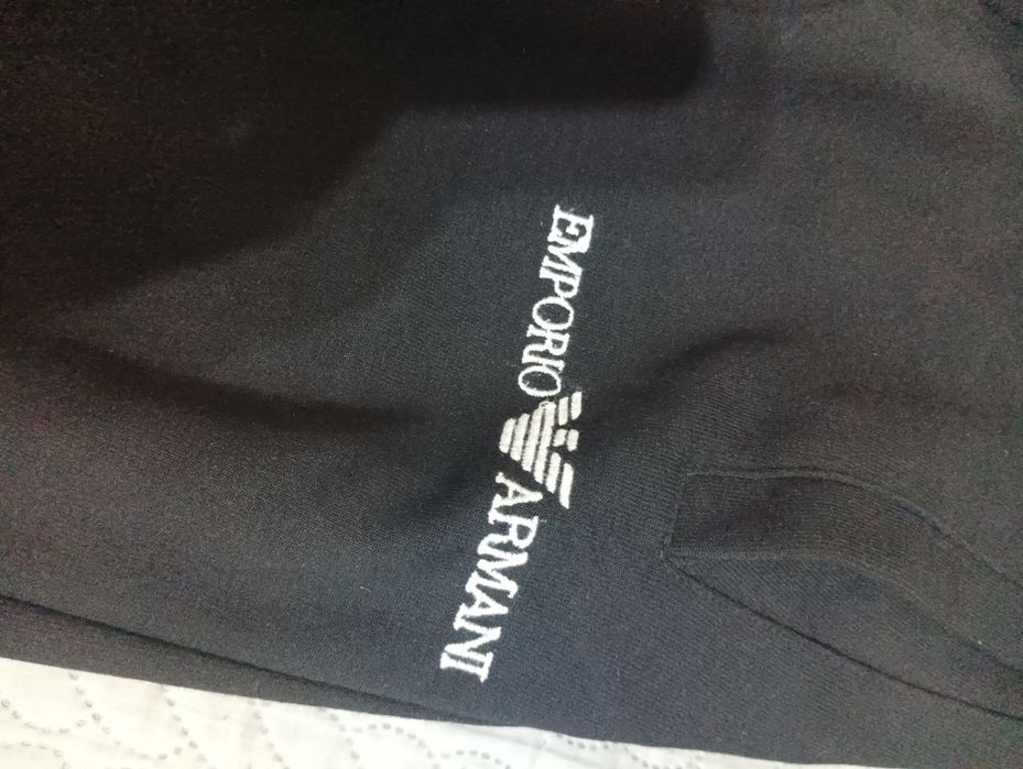 EMPORIO ARMANI долнище оригинално чисто ново