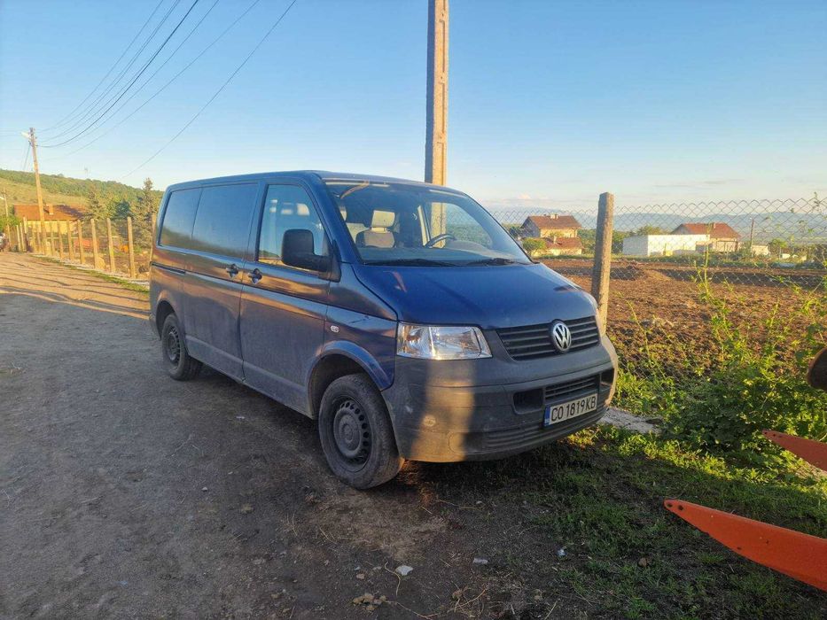 VW T5 1.9TDI 2008 година
