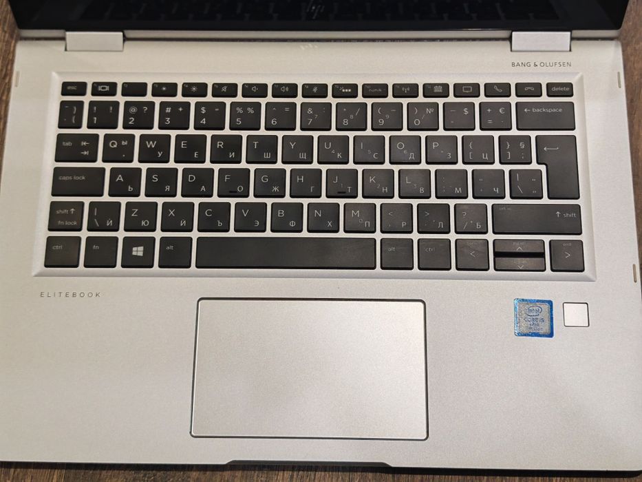 HP Elitebook x360 1030 G2-i5-7300U 8GB RAM 256 GB SSD