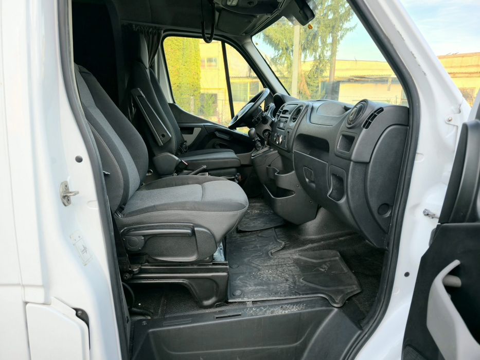 Renault Master 8 Europaleti