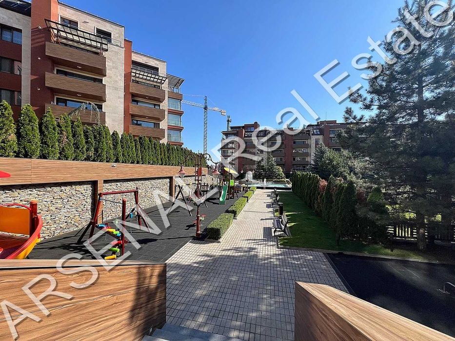 Продаваме тристаен апартамент в ЗАТВОРЕН комплекс, Манастирски ливади