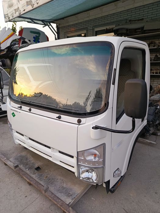 Isuzu kabina sotiladi. Продаются готовый Исузу кабина