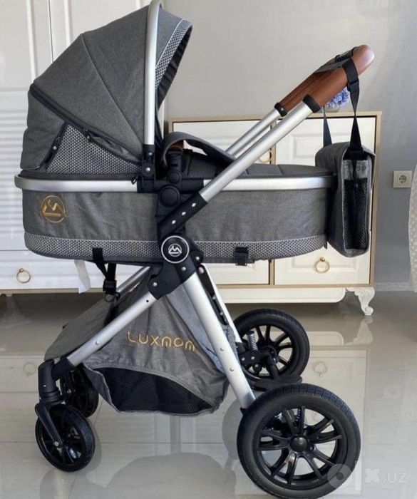 Продается Коляска Luxmom HGv9 серая 3 в 1 (б/у)