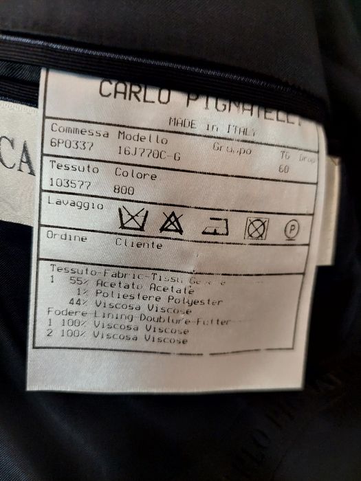 Vand costum nou Carlo Pignatelli