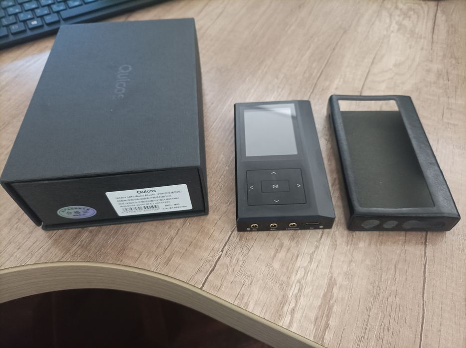 Hi Fi плеер QLS QA-361