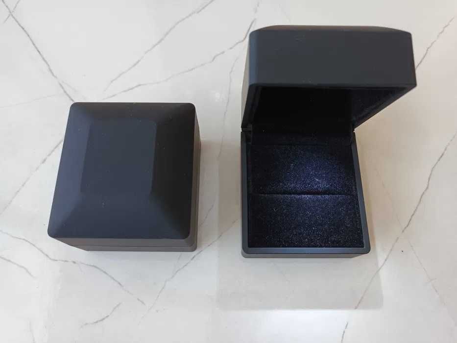 Кутийка за пръстен, кутийка за обеци, кутийка за бижута, кутийки