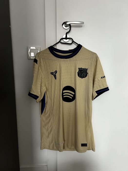 FC Barcelona away kit 2025-2026 Lamine Yamal/Pedri