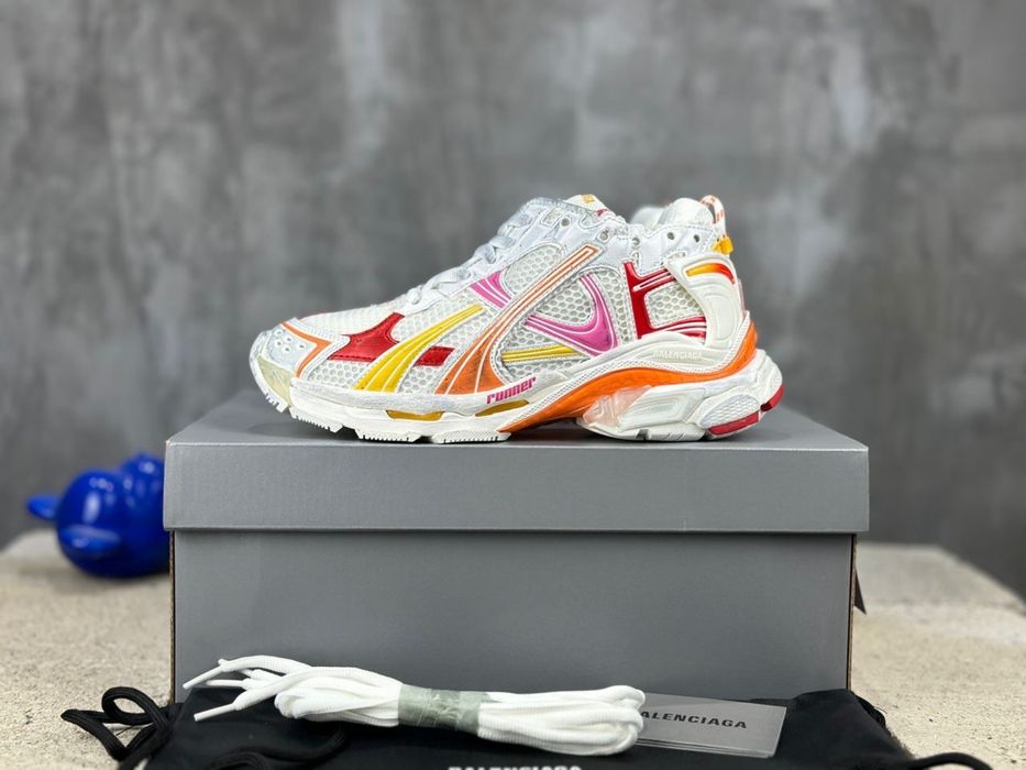Balenciaga Runners NEW!