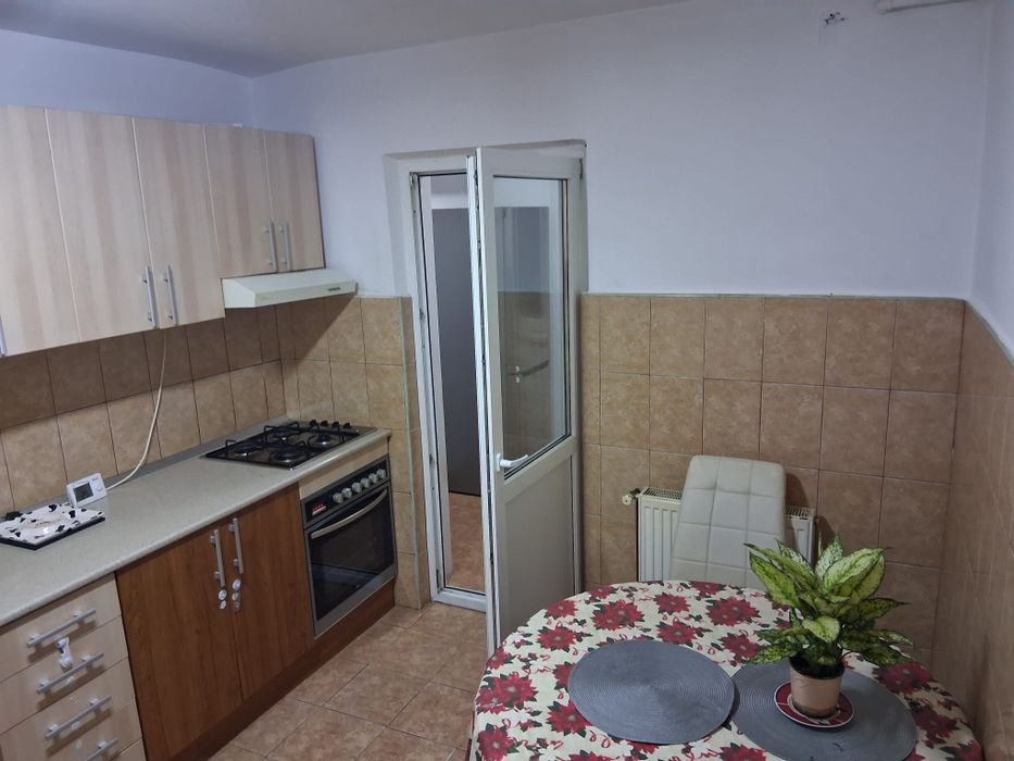 chirie apartament