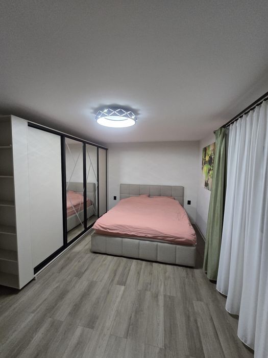 Vand apartament 2 camere decomdat-Renovat integral cu balcon+pivnită Zona Ștrand