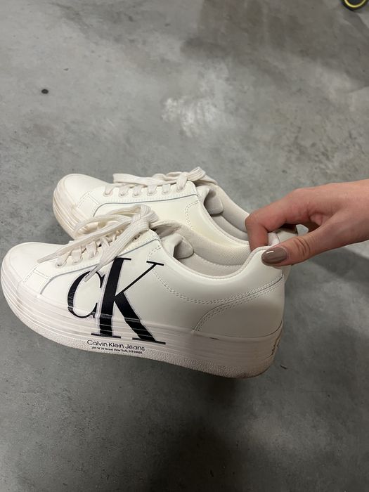 Чисто нови кецове