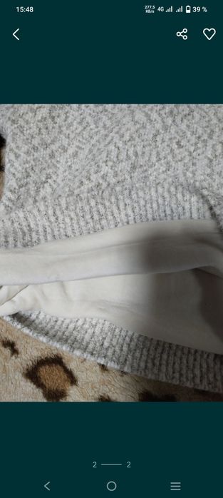 Продаются туфли, кофта на девочку.