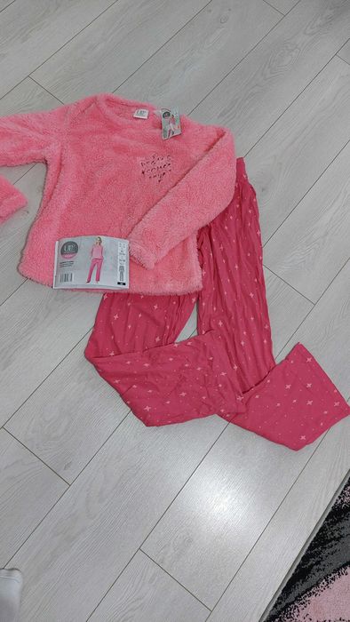 NOUA pijama m.36