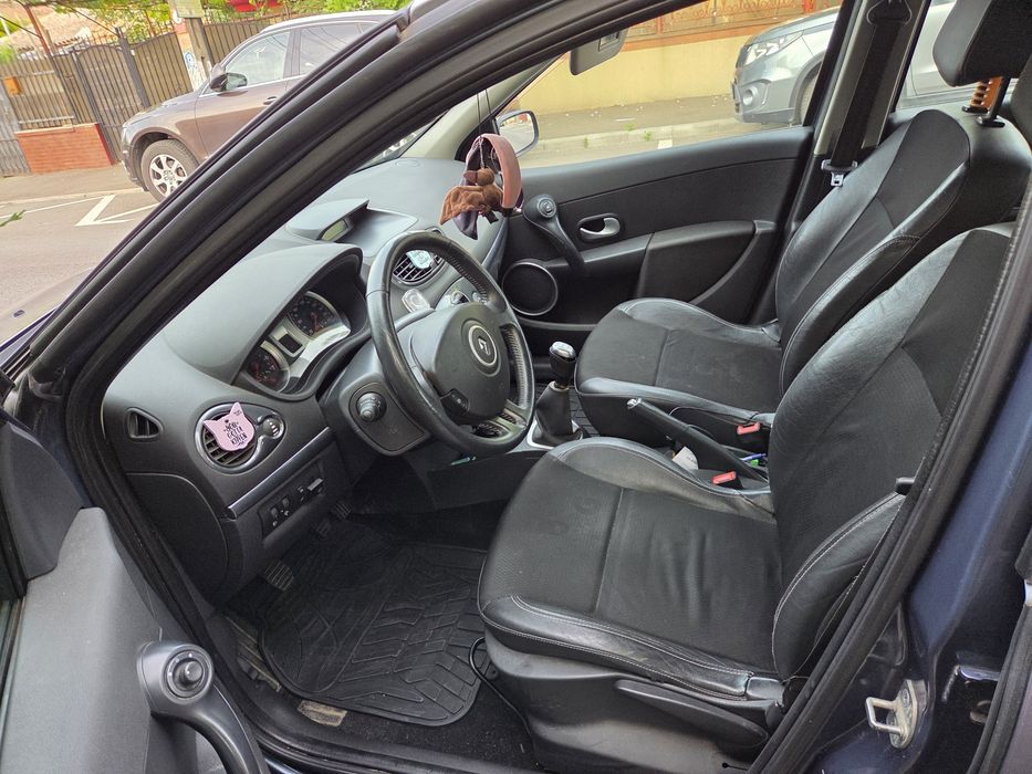 Vand Renault Clio III  benzina + Gpl