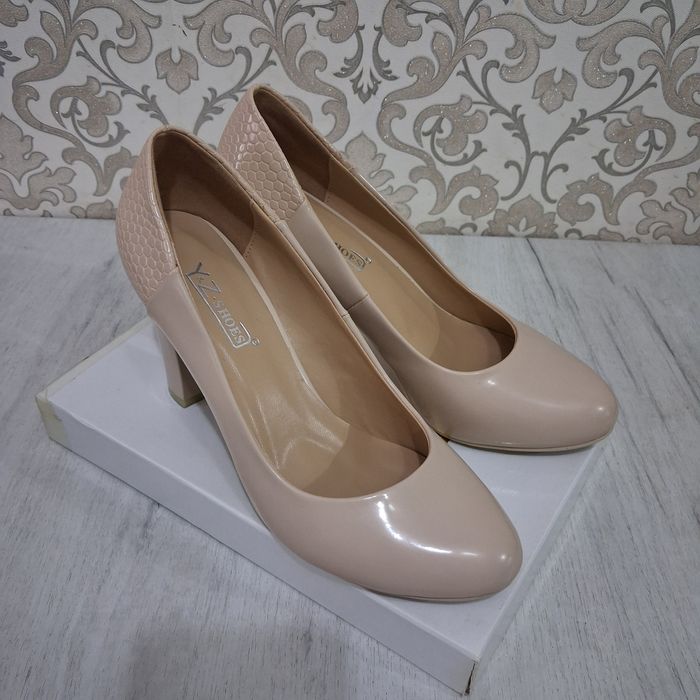 Женские туфли // Ayollar tuflisi