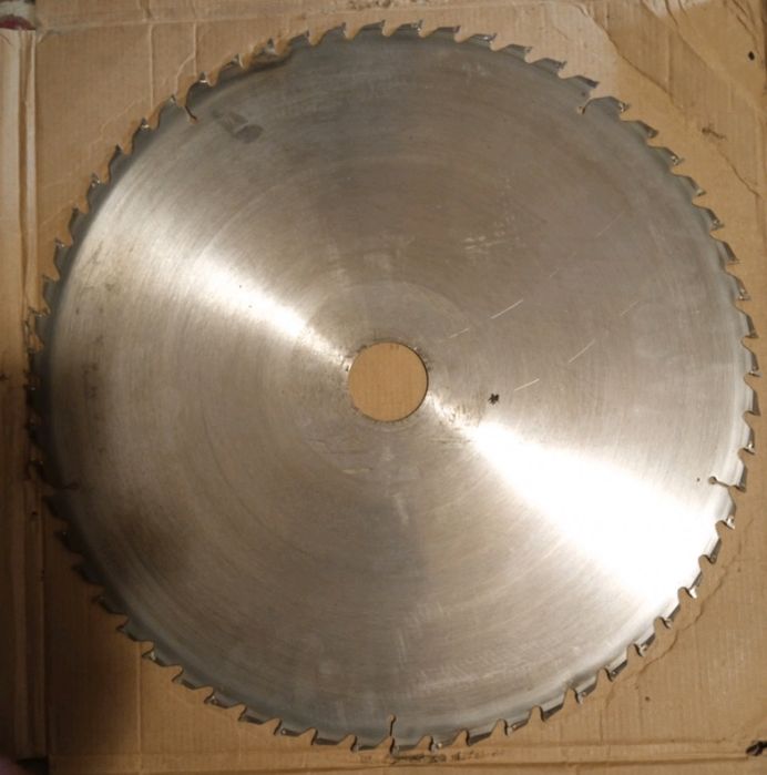 Пильный диск Атака с победитовыми напайками