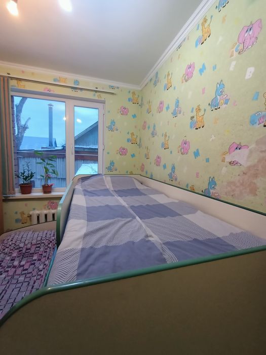 Двухярусный кровать