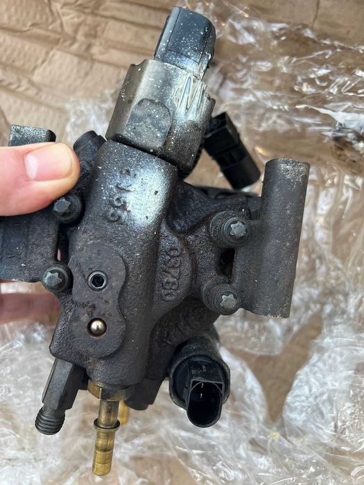 pompa inalte/ injectie Range rover 2.7 / discovery . Pentru euro3