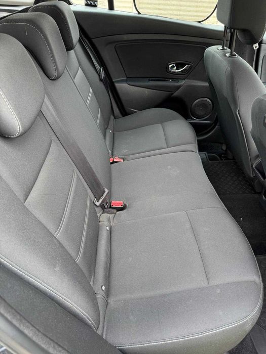 Renault Megane Combi 1.5 dCi | 2016 | Cutie manuală | 5.100 € ușor negociabil