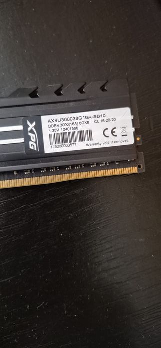 Kit Memorie RAM ADATA XPG Gammix D10 16GB (2x8GB) DDR4 3000MHz CL16. Doar predare personala in Deva
