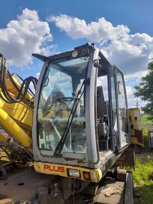 Cabina excavator New Holland MH PLUS