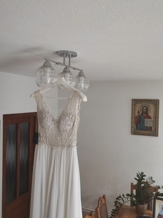 Rochie de mireasa Noua NEPURTATA  Colecția  Lux Etichetata