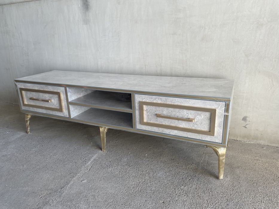 Подставка для телевизора