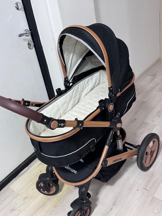 Коляска многофункциональная