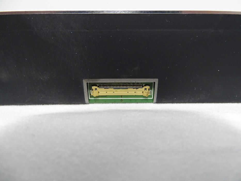 Матрица за лаптоп 12.5 14 и 15.6 инча употребявани и нови дисплей ТЪЧ