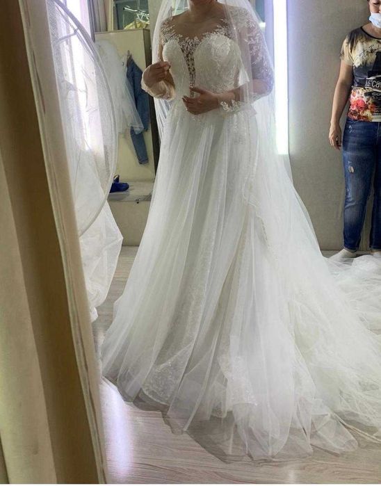 Продам платье свадебное