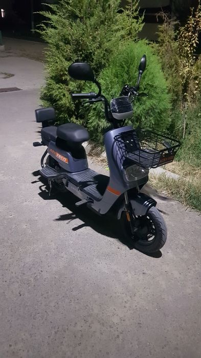 Продам скутер срочно