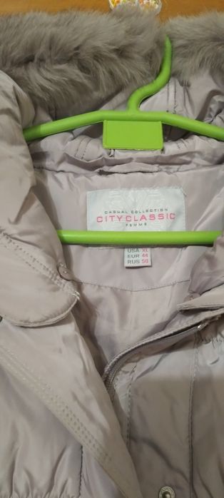 Продаётся женский зимний пуховик