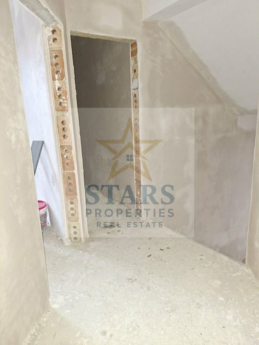 Продава се Тристаен апартамент в Варна, Виница - 98 кв.м за 815 €/кв.м - Снимка #1