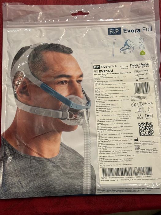 Aparat AirSense 10 AutoSet cu Umidificator+2 masti full face-pt.apnee