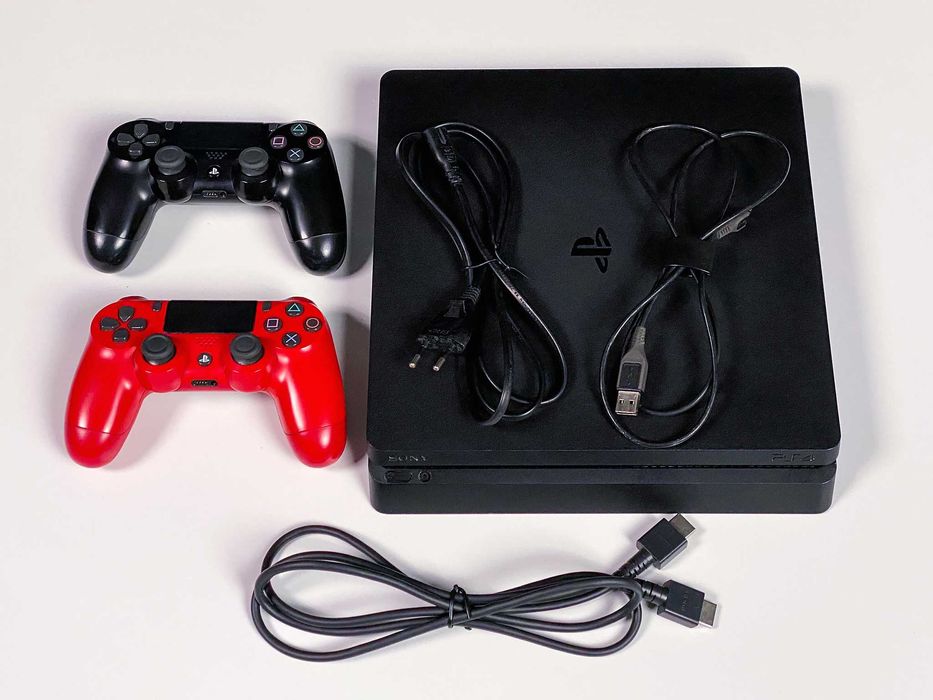 PlayStation 4 Slim 1TB + 2 джойстика + 15 игри (Пълен готов комплект)