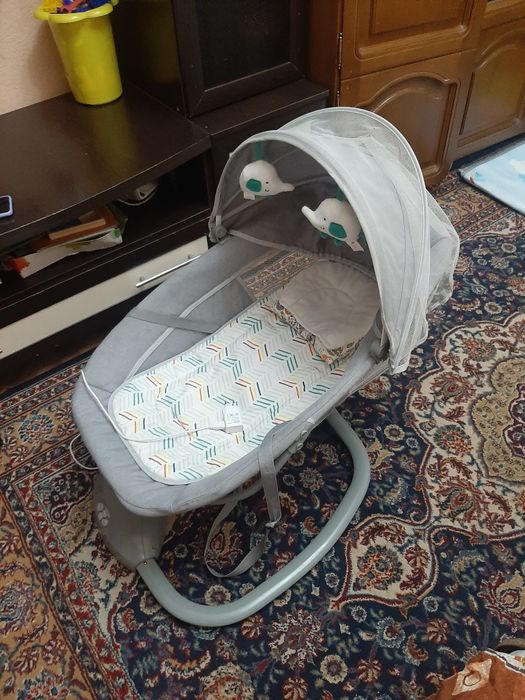 Срочно продам люльку, ходунки.