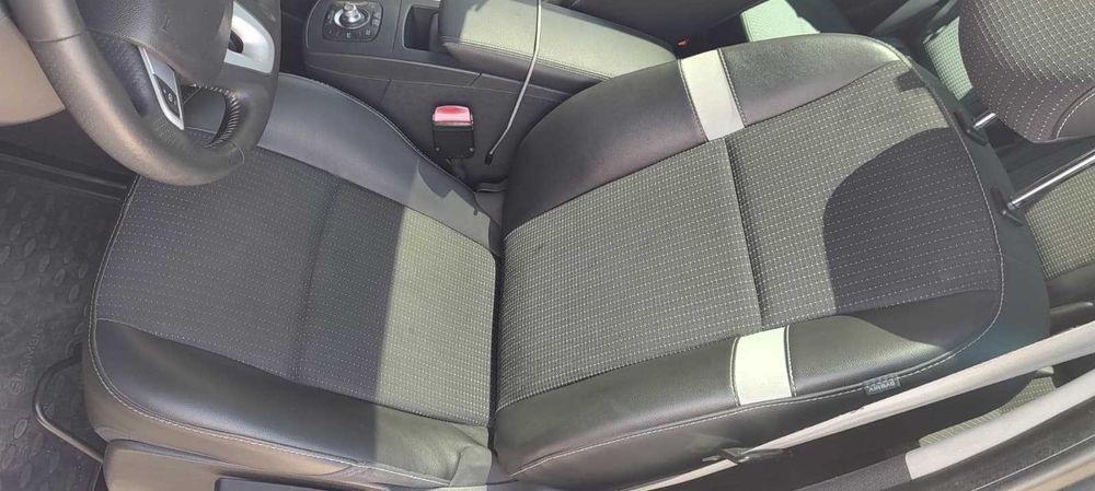Grand Scenic 2012, motor 1.6 dci, 131cp, proprietar, masina impecabila