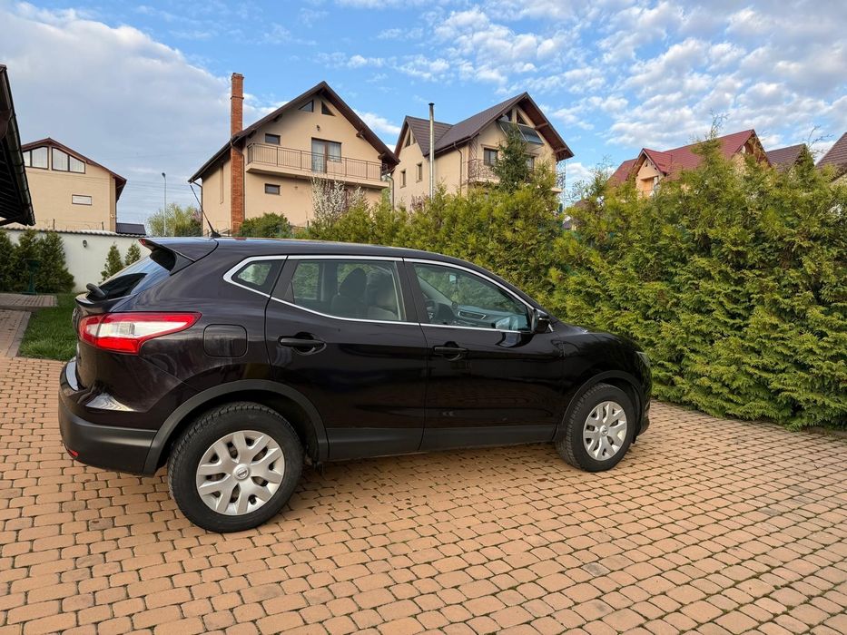 Vând Nissan Qashqai