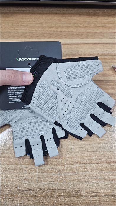 Перчатки Rockbros