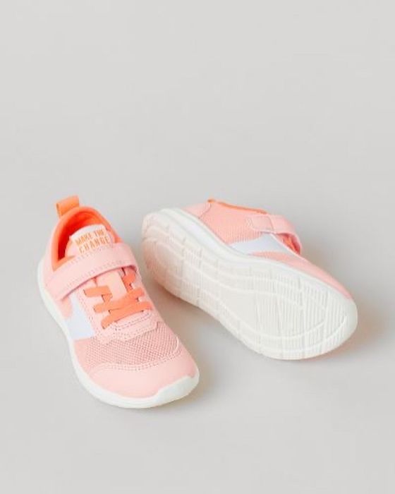 Кроссовки H&M