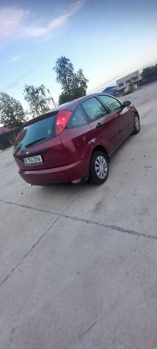 FORD Focus 2001 — imagine 4