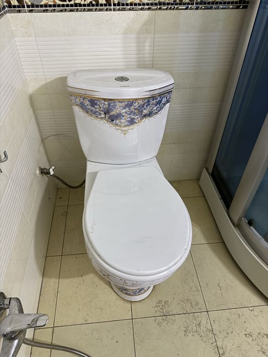 4 хил Унитаз тайор уйда ишлаб турган унитаз
