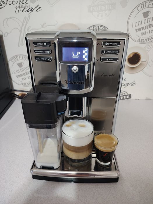 Espressor aparat cafea expresor Saeco  Philips