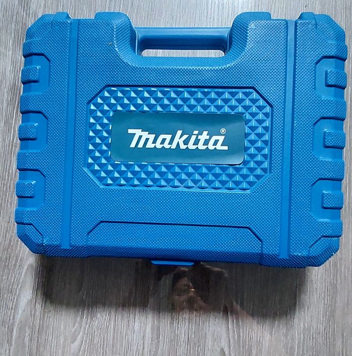 Шуруповерт -дрель