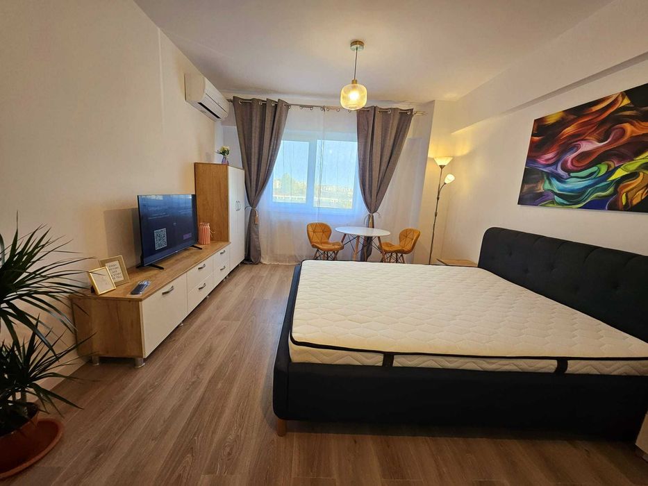 Proprietar, închiriez apartament cu 1 camera complex Conest Evolution, Dacia. Loc de parcare inclus.