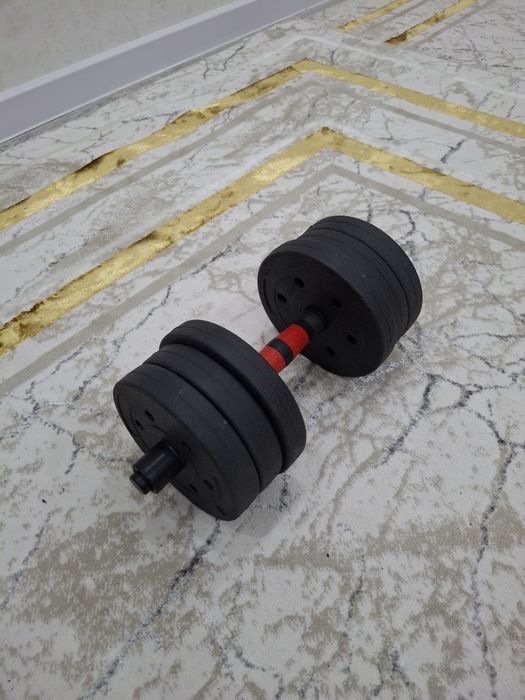Продам гантеля 8 кг