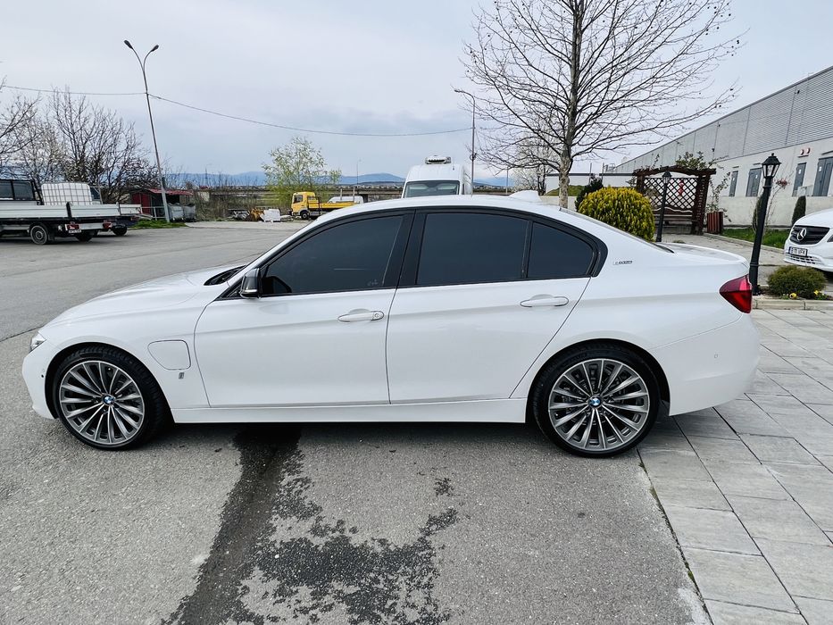 Bmw F30 330 e plug in hybrid
