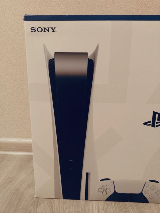 PS5/плейстейшън Standard Edition 825 GB 8K/4K 120 FPS/HDR