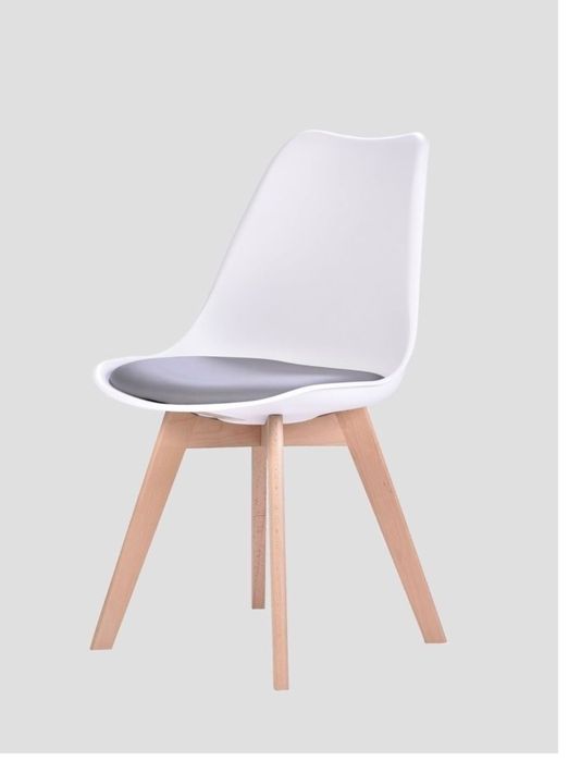 Комплект стульев